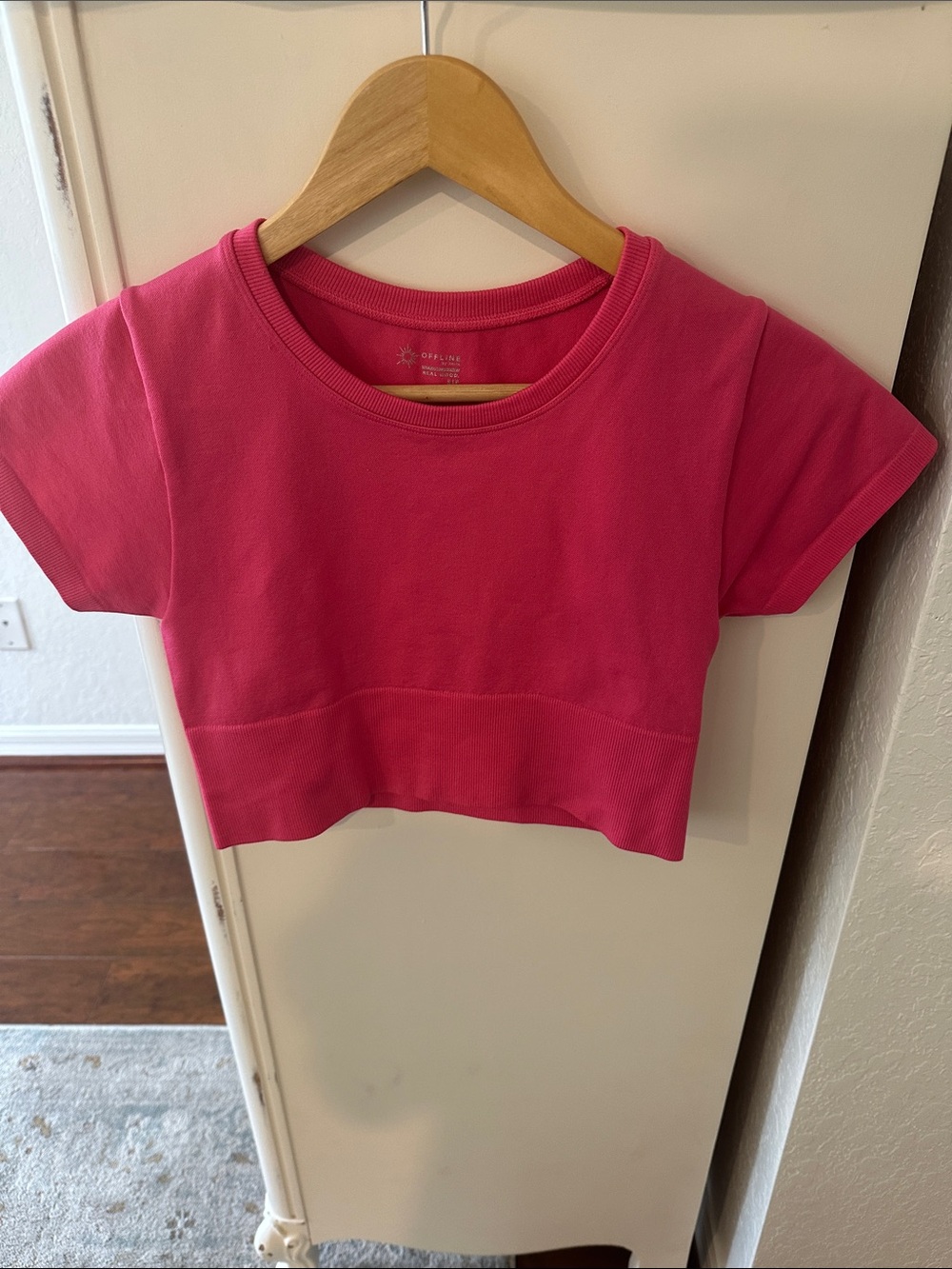 Bright Pink Cropped Short Sleeve Top